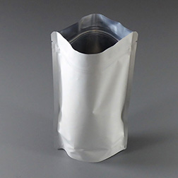 Standbodenbeutel matt-weiss