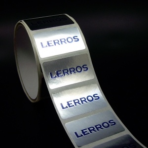 Firmenetiketten mit Logo